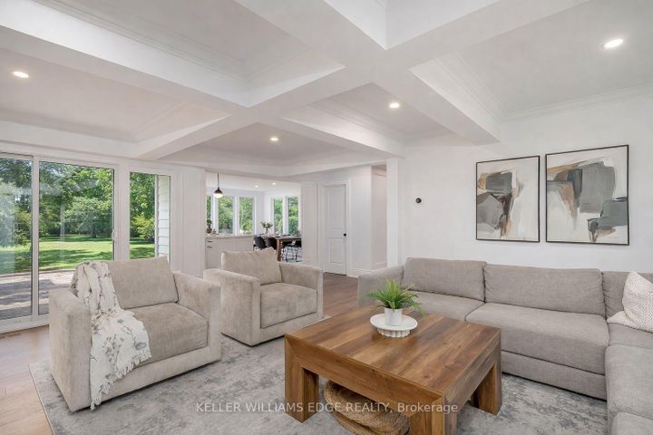 Photo 5 at 289 BELVENIA Road, Shoreacres, Burlington