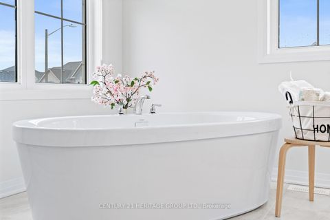 Photo 21 at 1614 Sharpe Street E, Rural Innisfil, Innisfil