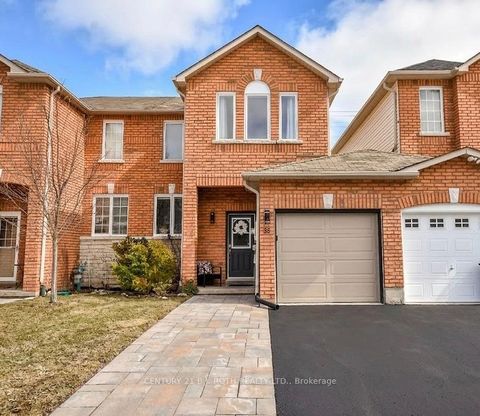 Photo 0 at 35 HAWTHORNE Crescent, Ardagh, Barrie