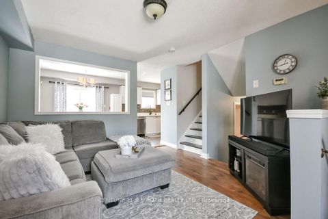 Photo 3 at 35 HAWTHORNE Crescent, Ardagh, Barrie