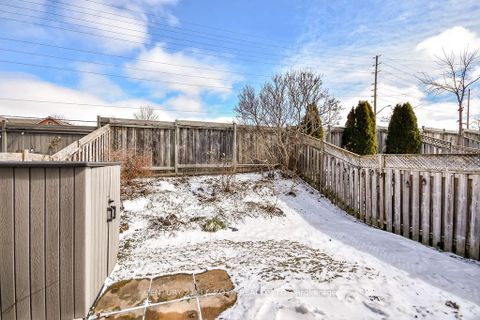 Photo 23 at 35 HAWTHORNE Crescent, Ardagh, Barrie