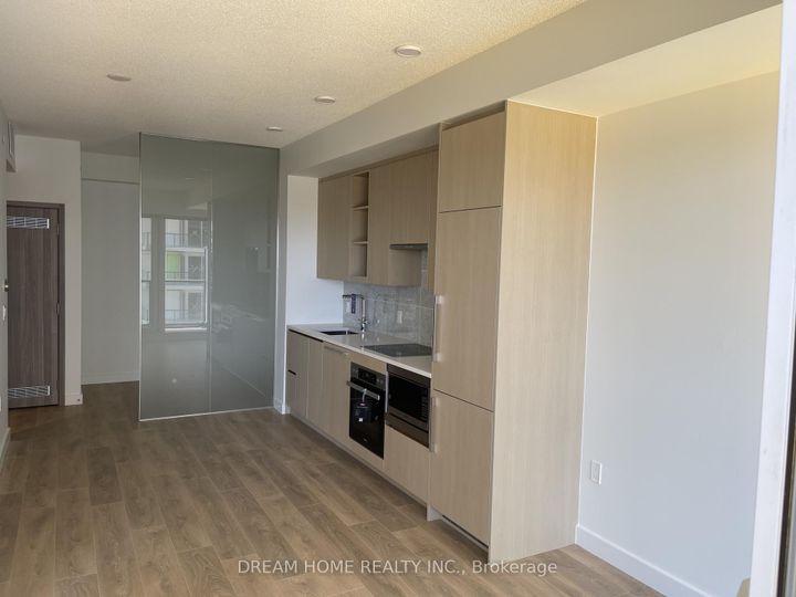 Photo 1 at 701 - 85 McMahon Drive, Bayview Village, Toronto