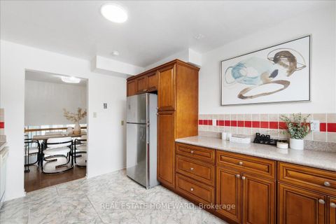 Photo 7 at 4 - 3430 Kingston Road, Scarborough Village, Toronto