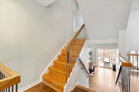 Photo 12 at 4 - 3430 Kingston Road, Scarborough Village, Toronto