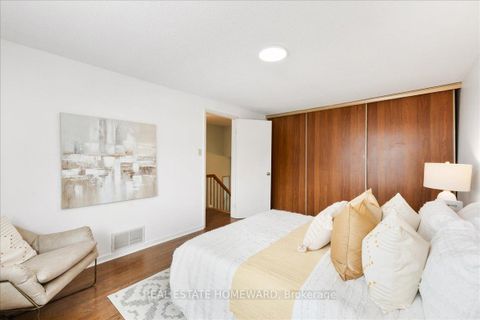 Photo 24 at 4 - 3430 Kingston Road, Scarborough Village, Toronto