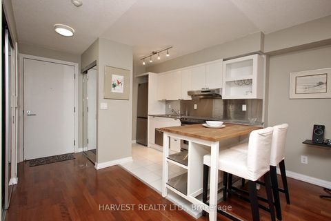 Photo 1 at 718 - 111 Elizabeth Street, Bay Street Corridor, Toronto