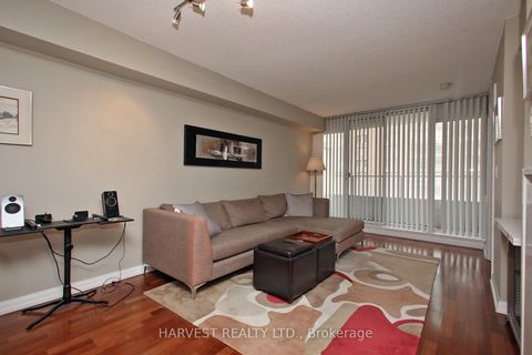 Photo 3 at 718 - 111 Elizabeth Street, Bay Street Corridor, Toronto