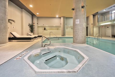 Photo 15 at 718 - 111 Elizabeth Street, Bay Street Corridor, Toronto