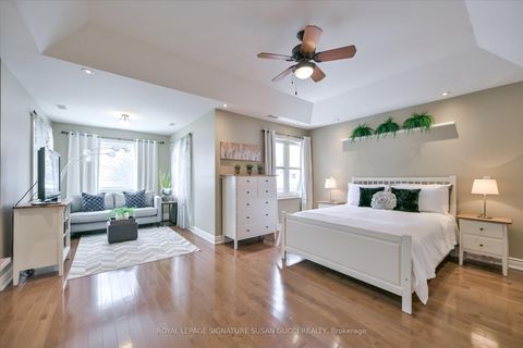 Photo 19 at 8 Fairside Avenue, East York, Toronto