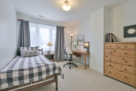 Photo 27 at 8 Fairside Avenue, East York, Toronto