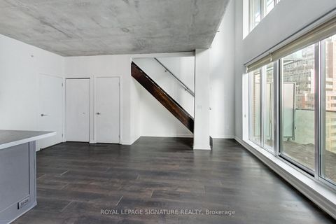 Photo 9 at 811 - 150 East Liberty Street, Niagara, Toronto