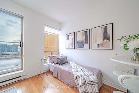 Photo 4 at PH16 - 65 Scadding Avenue, Waterfront Communities C8, Toronto