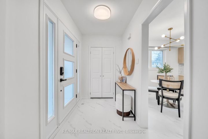 Photo 1 at 109 Brian Drive, Pleasant View, Toronto