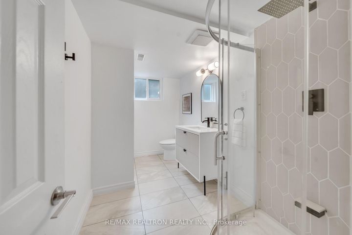 Photo 20 at 109 Brian Drive, Pleasant View, Toronto