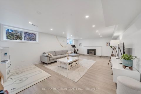 Photo 17 at 109 Brian Drive, Pleasant View, Toronto