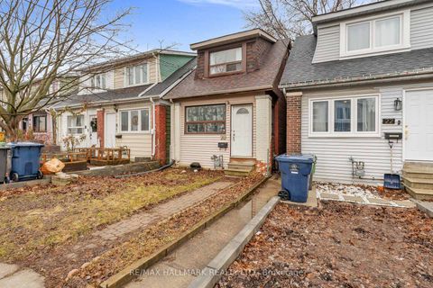 Photo 1 at 20 Kelvin Avenue, Danforth, Toronto