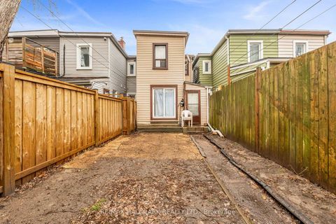 Photo 26 at 20 Kelvin Avenue, Danforth, Toronto