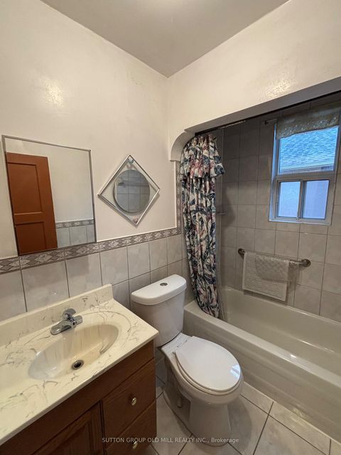 Photo 21 at 14 Ashmore Avenue, Queensway, Toronto