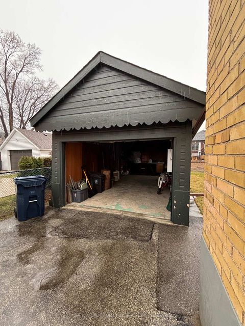 Photo 37 at 14 Ashmore Avenue, Queensway, Toronto