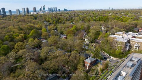 Photo 5 at 379 Ellis Park Road, Swansea, Toronto