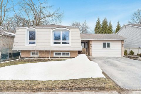 Photo 0 at 20 Indian Arrow Road, North Shore, Barrie