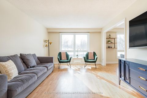 Photo 10 at 20 Indian Arrow Road, North Shore, Barrie