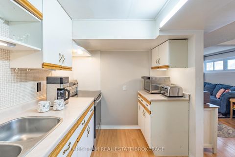 Photo 21 at 20 Indian Arrow Road, North Shore, Barrie