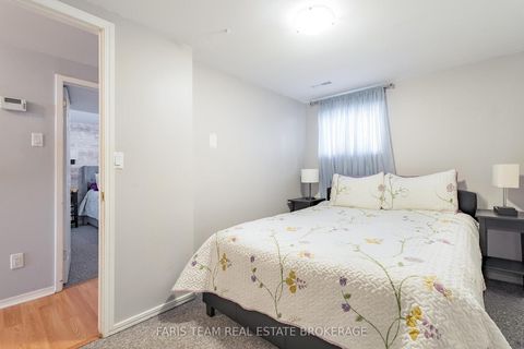 Photo 26 at 20 Indian Arrow Road, North Shore, Barrie