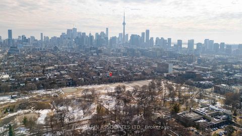 Photo 3 at 38 Bellwoods Avenue, Bellwoods, Toronto