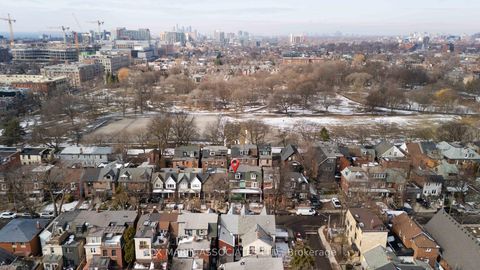 Photo 5 at 38 Bellwoods Avenue, Bellwoods, Toronto