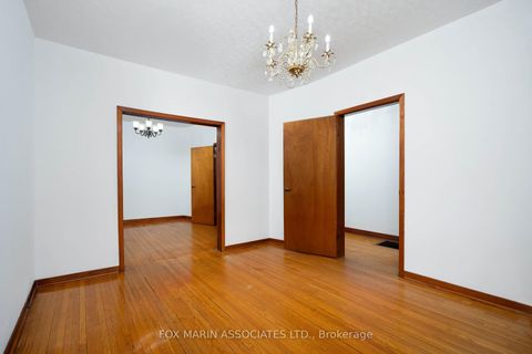 Photo 8 at 38 Bellwoods Avenue, Bellwoods, Toronto