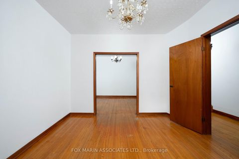 Photo 9 at 38 Bellwoods Avenue, Bellwoods, Toronto