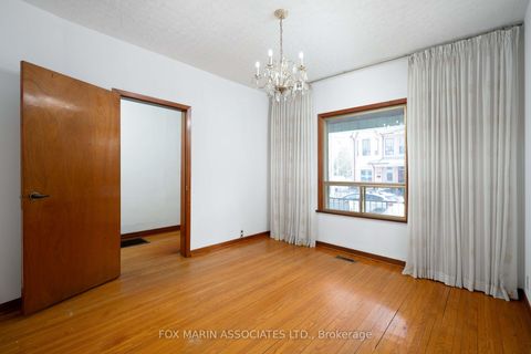 Photo 10 at 38 Bellwoods Avenue, Bellwoods, Toronto