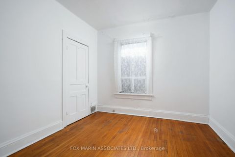 Photo 24 at 38 Bellwoods Avenue, Bellwoods, Toronto