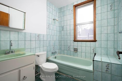 Photo 30 at 38 Bellwoods Avenue, Bellwoods, Toronto