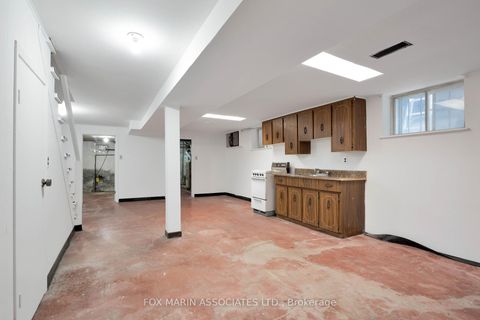 Photo 40 at 38 Bellwoods Avenue, Bellwoods, Toronto