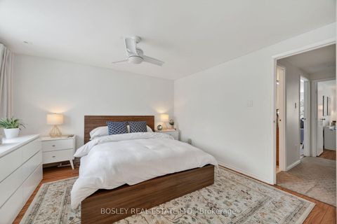 Photo 15 at 46 Rock Fern Way, Don Valley Village, Toronto