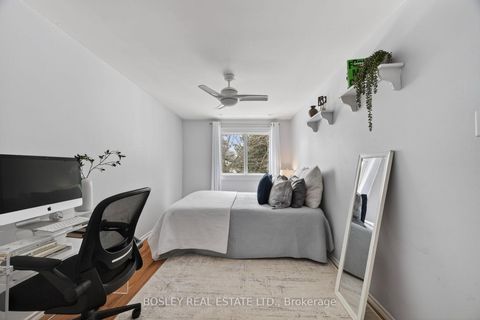 Photo 19 at 46 Rock Fern Way, Don Valley Village, Toronto