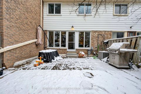 Photo 34 at 46 Rock Fern Way, Don Valley Village, Toronto