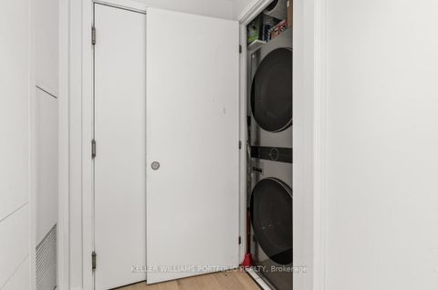 Photo 3 at 1713 - 103 The Queensway Avenue, Swansea, Toronto