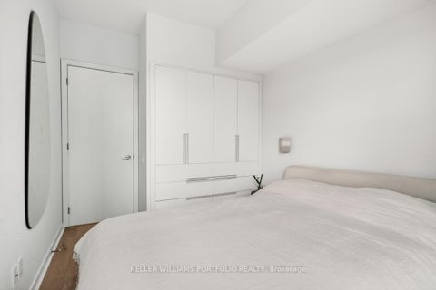 Photo 7 at 1713 - 103 The Queensway Avenue, Swansea, Toronto