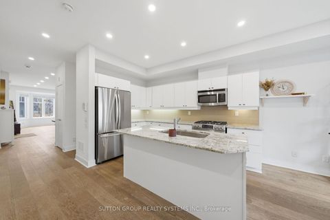 Photo 10 at 99A Walmer Road, Annex, Toronto