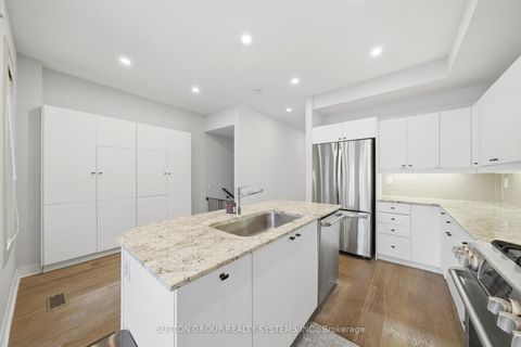 Photo 11 at 99A Walmer Road, Annex, Toronto