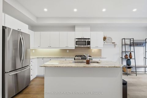 Photo 12 at 99A Walmer Road, Annex, Toronto