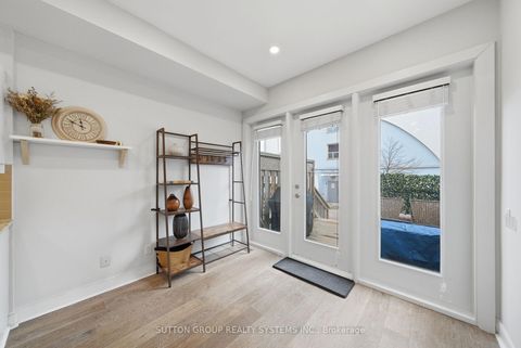 Photo 16 at 99A Walmer Road, Annex, Toronto