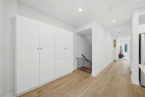 Photo 18 at 99A Walmer Road, Annex, Toronto