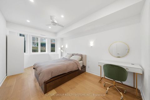 Photo 20 at 99A Walmer Road, Annex, Toronto