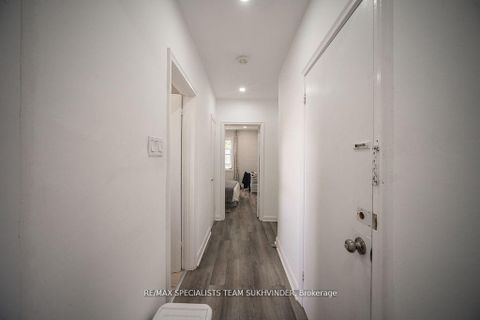 Photo 18 at 19 Buttonwood Avenue, Mount Dennis, Toronto