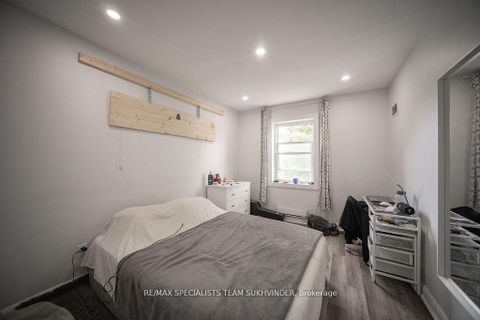 Photo 19 at 19 Buttonwood Avenue, Mount Dennis, Toronto
