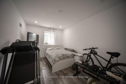 Photo 21 at 19 Buttonwood Avenue, Mount Dennis, Toronto